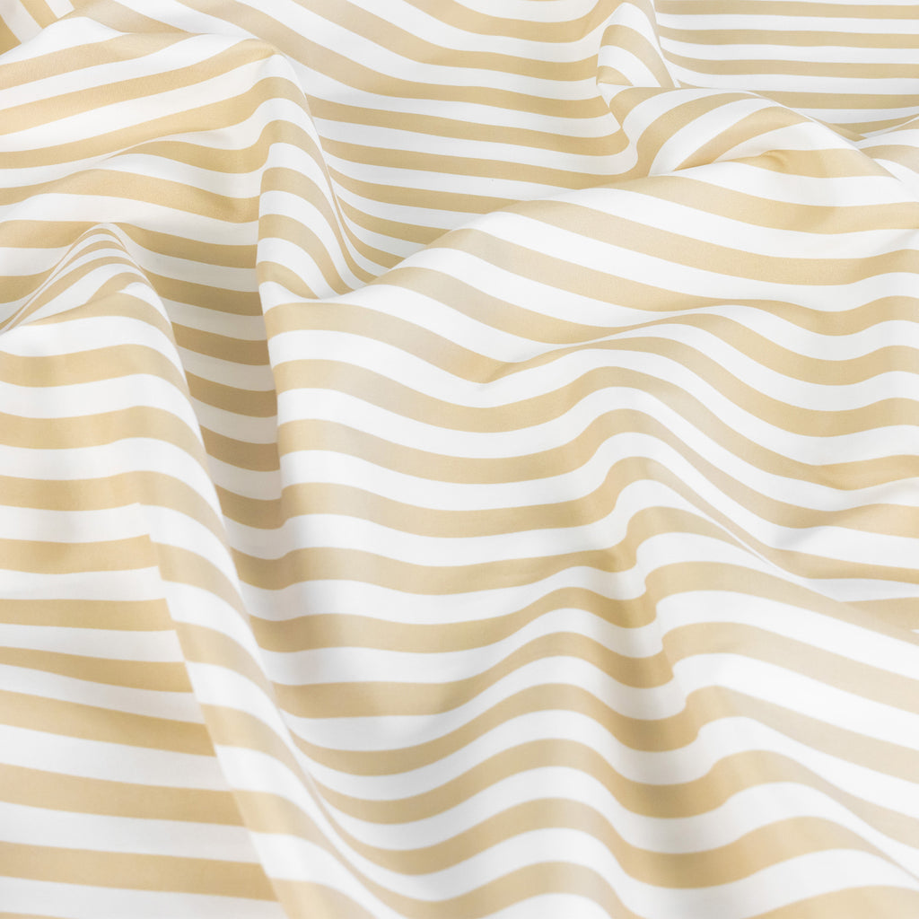 Juego de Sábanas Estampado de Rayas Avena/Blanco